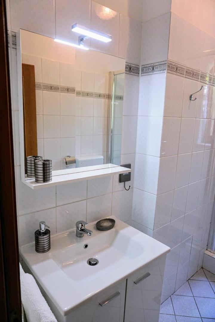 Apartment Stefica Црвени-Врх Экстерьер фото