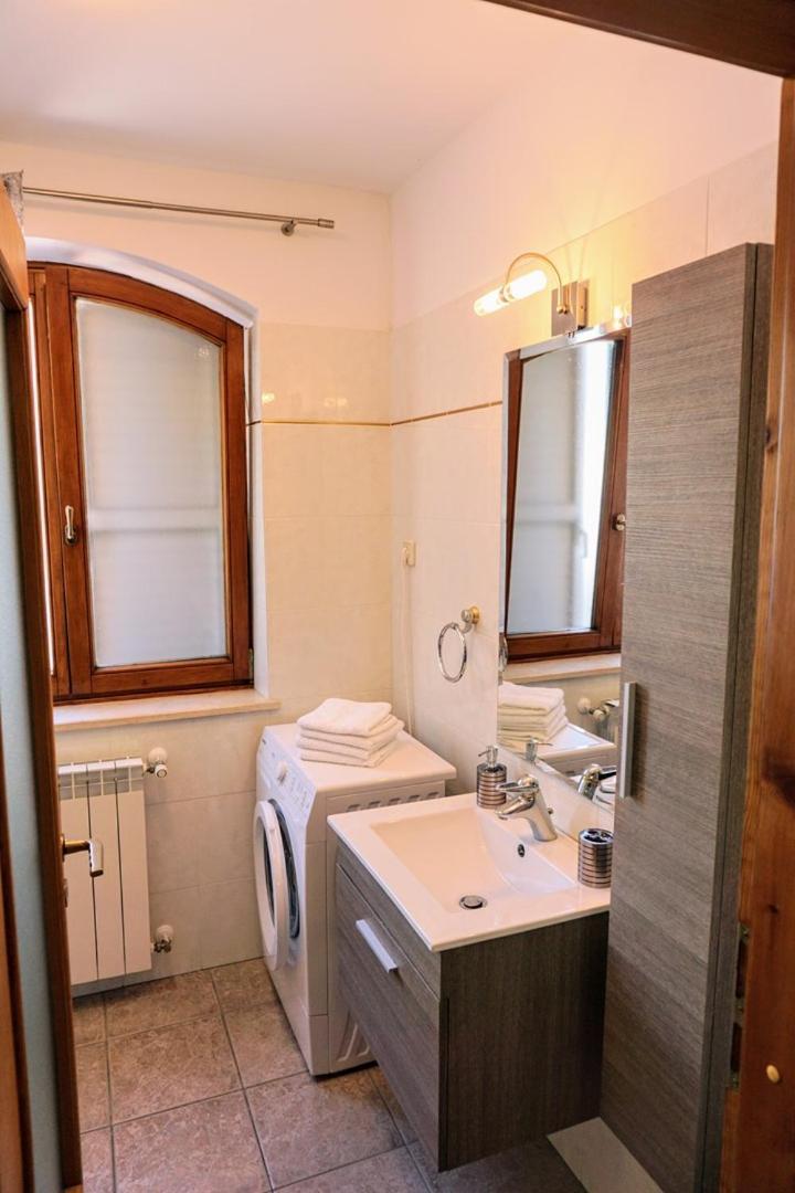 Apartment Stefica Црвени-Врх Экстерьер фото
